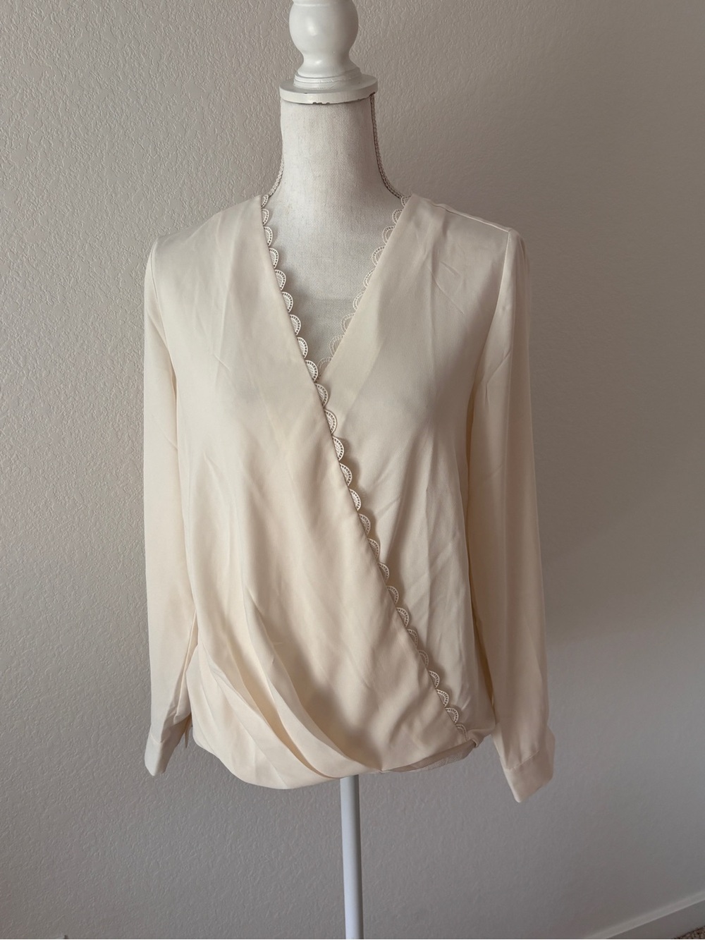 NWT Ann Taylor Cream Wrap-Front Blouse with Scalloped Trim